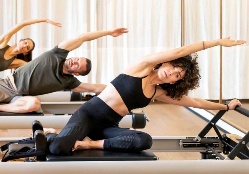 reformer pilates ile vücut şekillendirme ve esneme